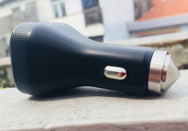 Sạc xe hơi iWalk CCD006Q QC3.0 | phuonglinhjsc.vn