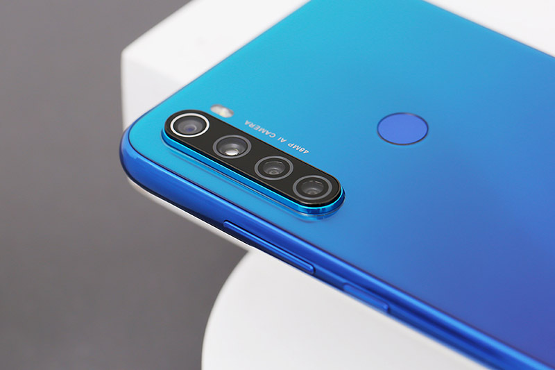 Điện thoại Xiaomi Redmi Note 8 - 4GB RAM, 64GB, 6.3 inch