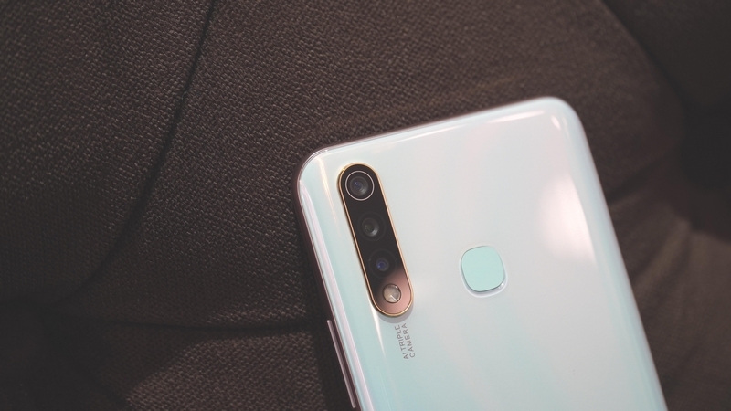 Điện thoại Vivo Y19 - RAM 6GB, 128GB, 6.53 inch