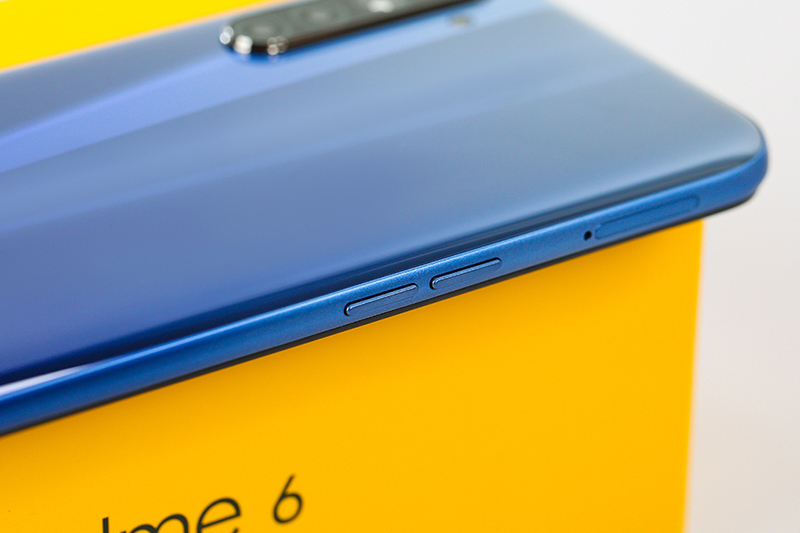 Điện thoại Realme 6 - 8GB/128GB
