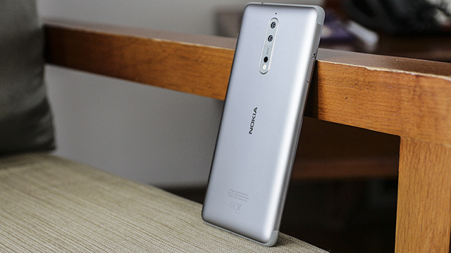 Điện thoại Nokia 8