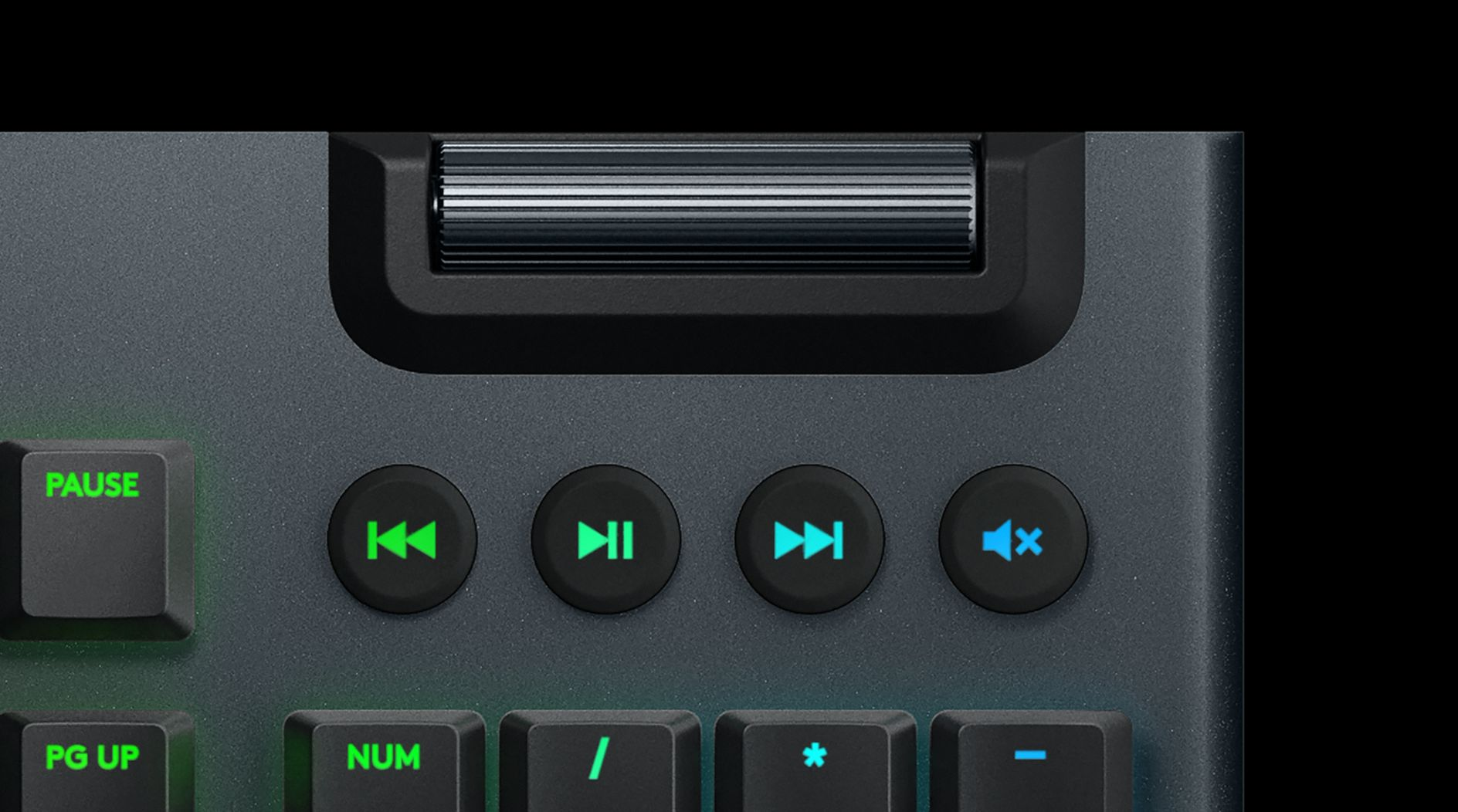 Bàn phím cơ Logitech G813 LIGHTSYNC RGB MECHANICAL TACTILE (920-008995)