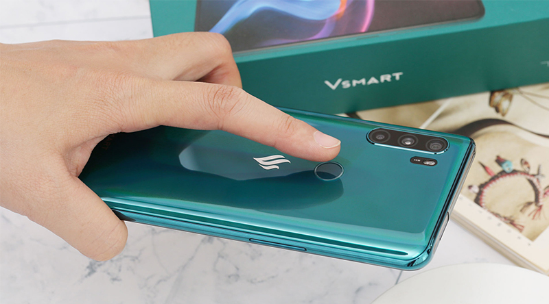 Điện thoại Vsmart Active 3 - 4GB RAM, 64GB