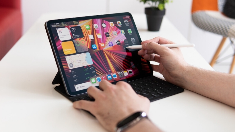 Máy tính bảng iPad Pro M1 11 inch Wifi 128GB apple pencil