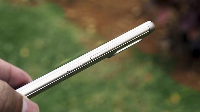 Điện thoại Xiaomi Redmi Note 5 (32GB) Gold