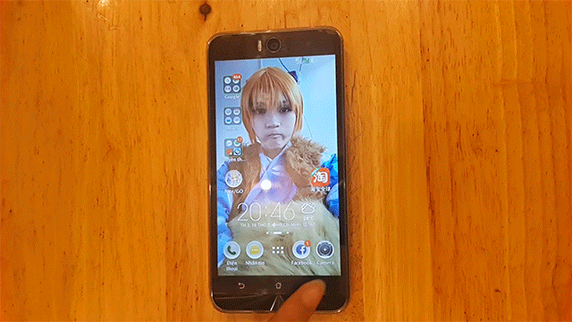 Điện thoại Asus Zenfone Selfie